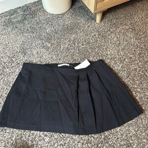 Abercrombie Black Skort Pleated